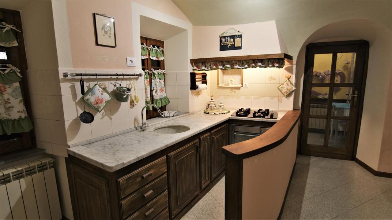 La Casina Dei Cuori Di Nonna Miglia Villa Pallerone ภายนอก รูปภาพ