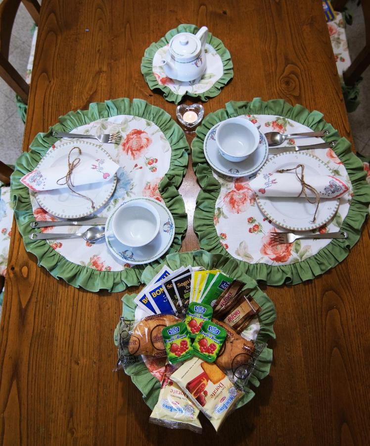 La Casina Dei Cuori Di Nonna Miglia Villa Pallerone ภายนอก รูปภาพ